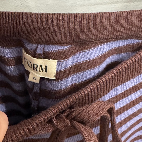 Form Knit Drawstring Pants - Picture 2 of 7